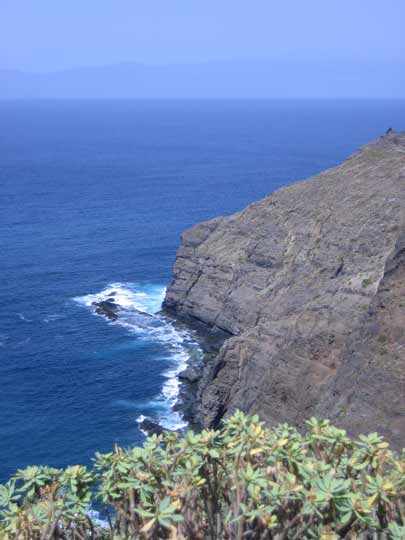 Steilküste in der Nähe der Playa de Caleta