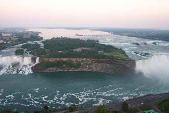 Niagara Fälle vom Skylon-Tower
